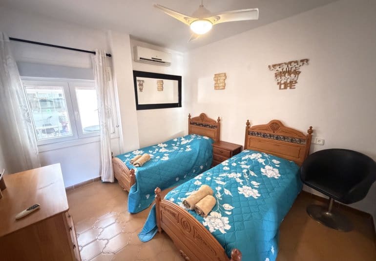 2 bedroom Apartment for sale in Villamartin with pool - € 164,900 (Ref: 9961738)