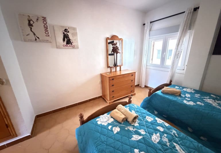 2 bedroom Apartment for sale in Villamartin with pool - € 164,900 (Ref: 9961738)