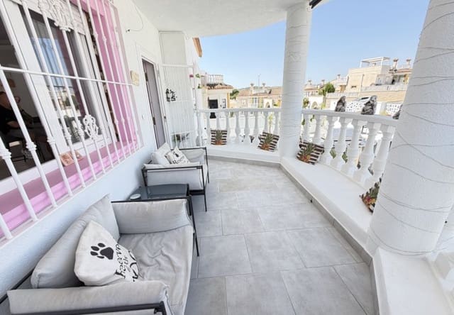 3 Zimmer Villa zu verkaufen in San Miguel de Salinas mit Pool - 350.000 € (Ref: 9961739)