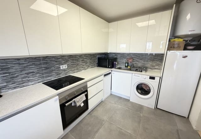 2 soveværelse Villa til salg i Villamartin, Orihuela med swimmingpool - € 218.000 (Ref: 9961743)