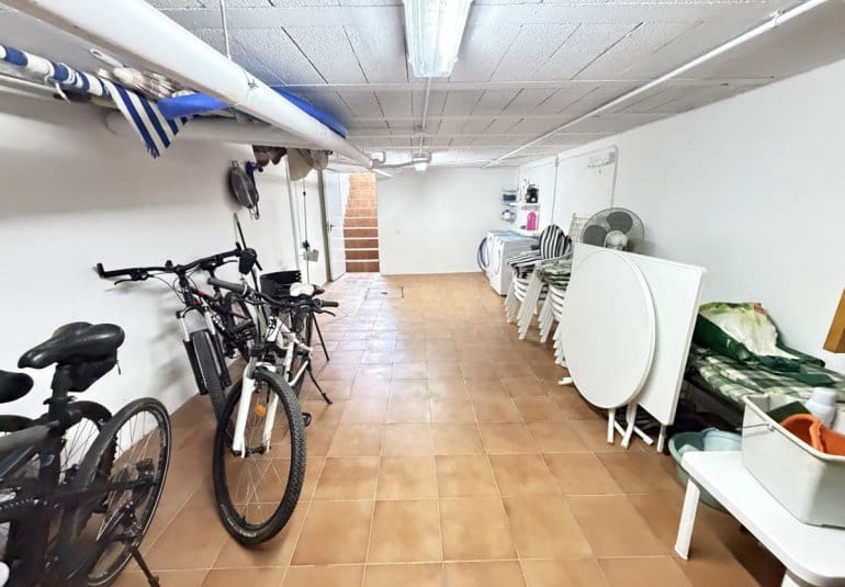 3 sypialnia Dom na sprzedaż w Playa Flamenca z basenem - 280 000 € (Ref: 9961747)