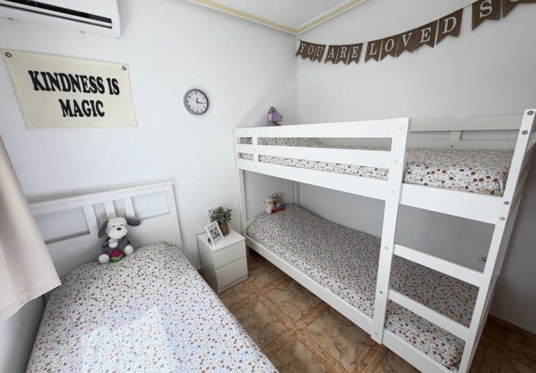 2 sovrum Lägenhet till salu i La Zenia med pool - 199 999 € (Ref: 9967118)