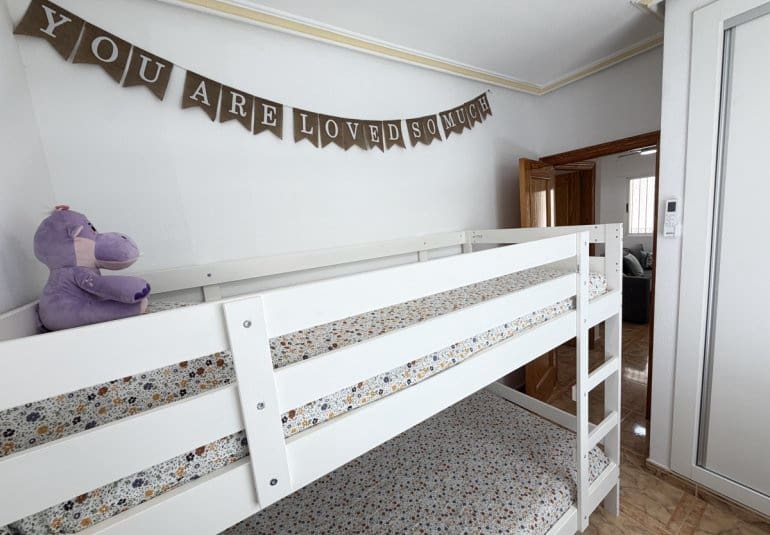 2 sovrum Lägenhet till salu i La Zenia med pool - 199 999 € (Ref: 9967118)
