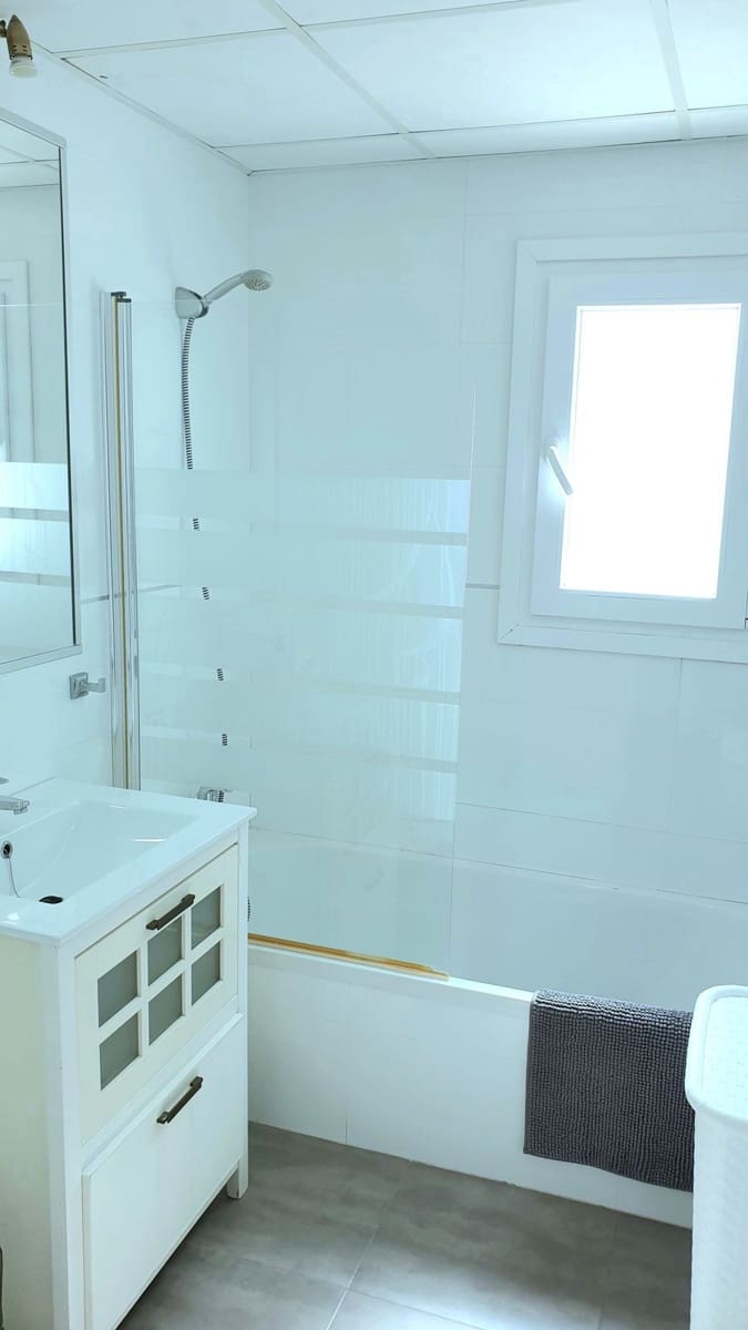 3 chambre Villa/Maison Semi-Mitoyenne à vendre à Nerja avec piscine garage - 850 000 € (Ref: 10136511)