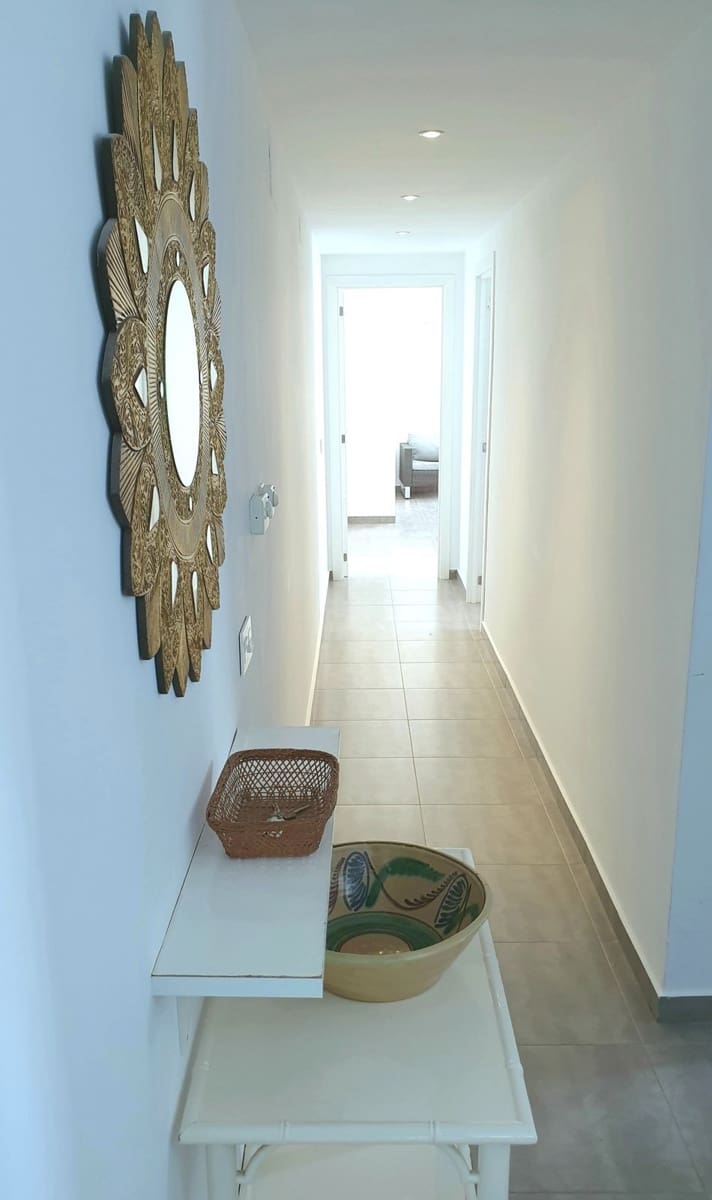 3 chambre Villa/Maison Semi-Mitoyenne à vendre à Nerja avec piscine garage - 850 000 € (Ref: 10136511)