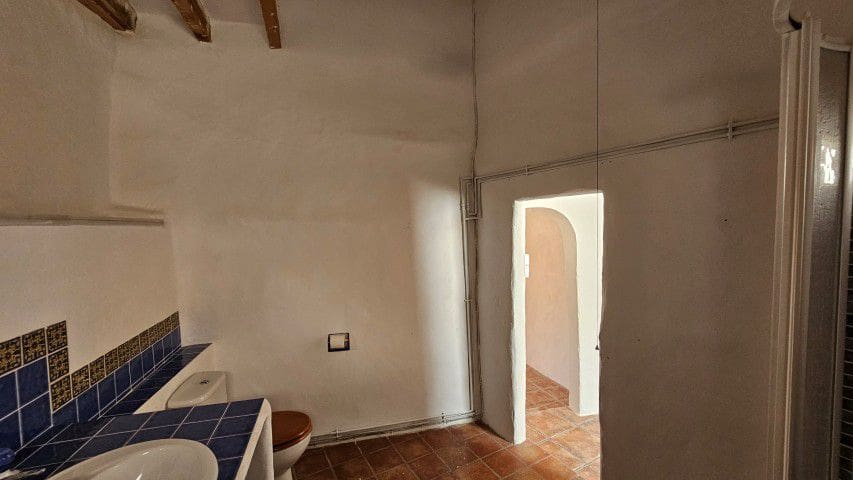 3 makuuhuone Omakotitalo myytävänä paikassa Seron - 75 000 € (Ref: 10003573)