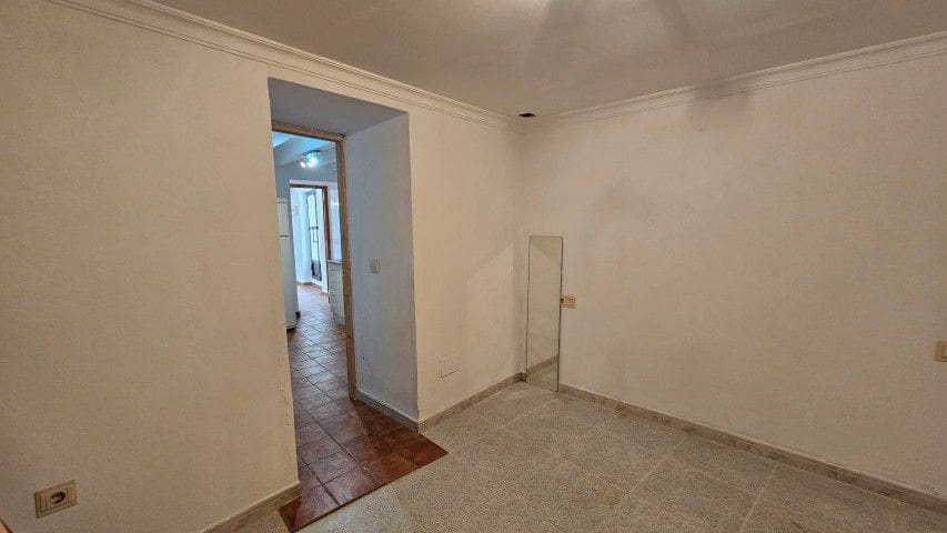 3 makuuhuone Omakotitalo myytävänä paikassa Seron - 75 000 € (Ref: 10003573)