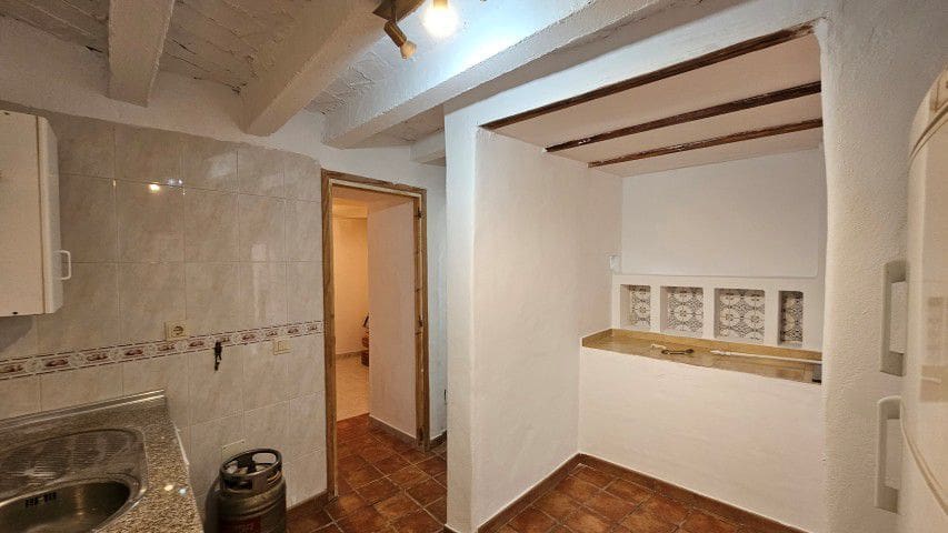 3 makuuhuone Omakotitalo myytävänä paikassa Seron - 75 000 € (Ref: 10003573)
