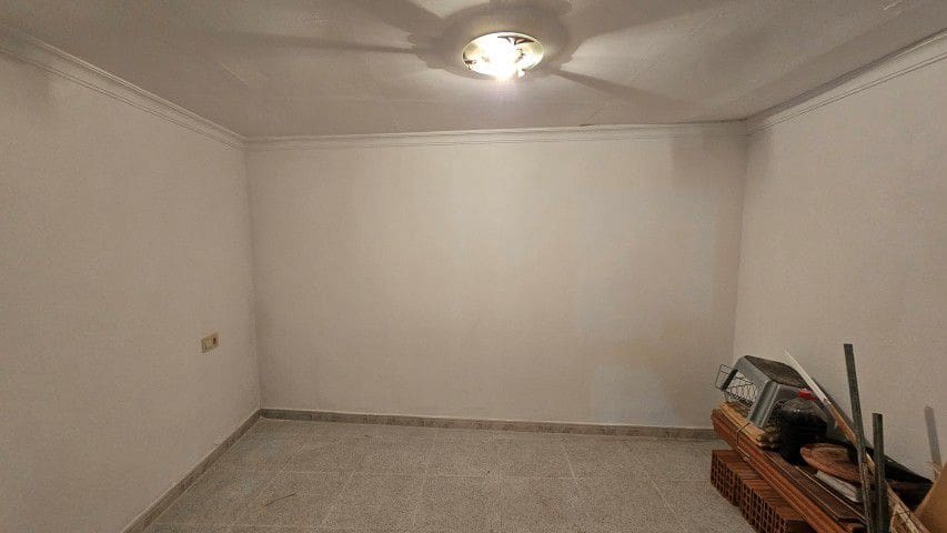 3 makuuhuone Omakotitalo myytävänä paikassa Seron - 75 000 € (Ref: 10003573)
