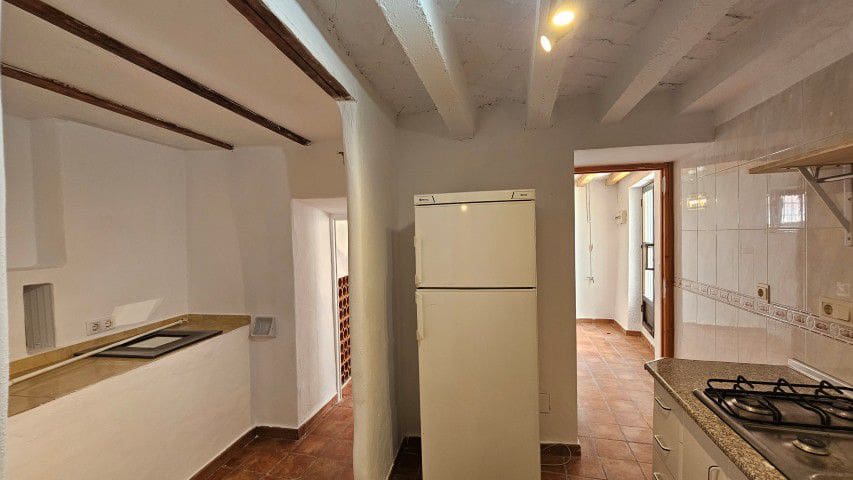 3 makuuhuone Omakotitalo myytävänä paikassa Seron - 75 000 € (Ref: 10003573)