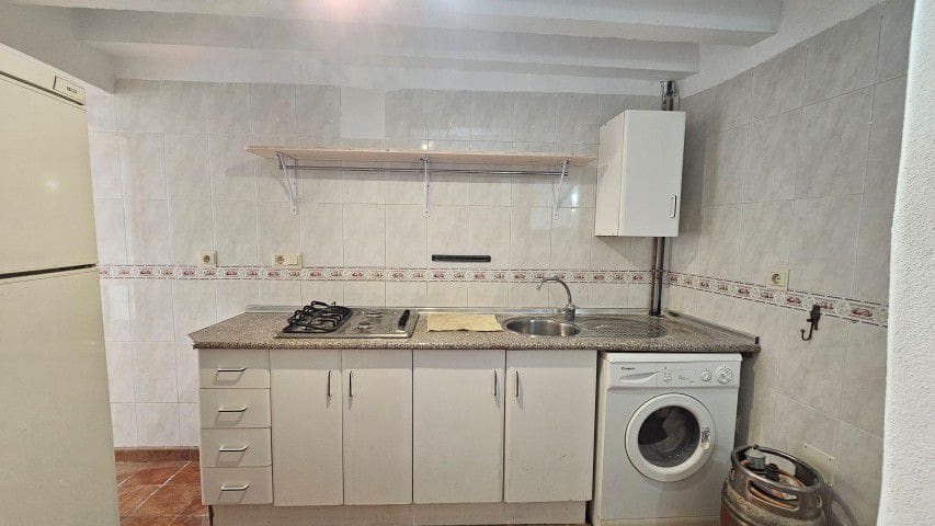 3 makuuhuone Omakotitalo myytävänä paikassa Seron - 75 000 € (Ref: 10003573)