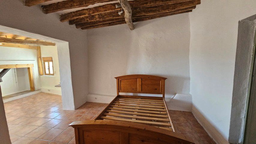 3 makuuhuone Omakotitalo myytävänä paikassa Seron - 75 000 € (Ref: 10003573)