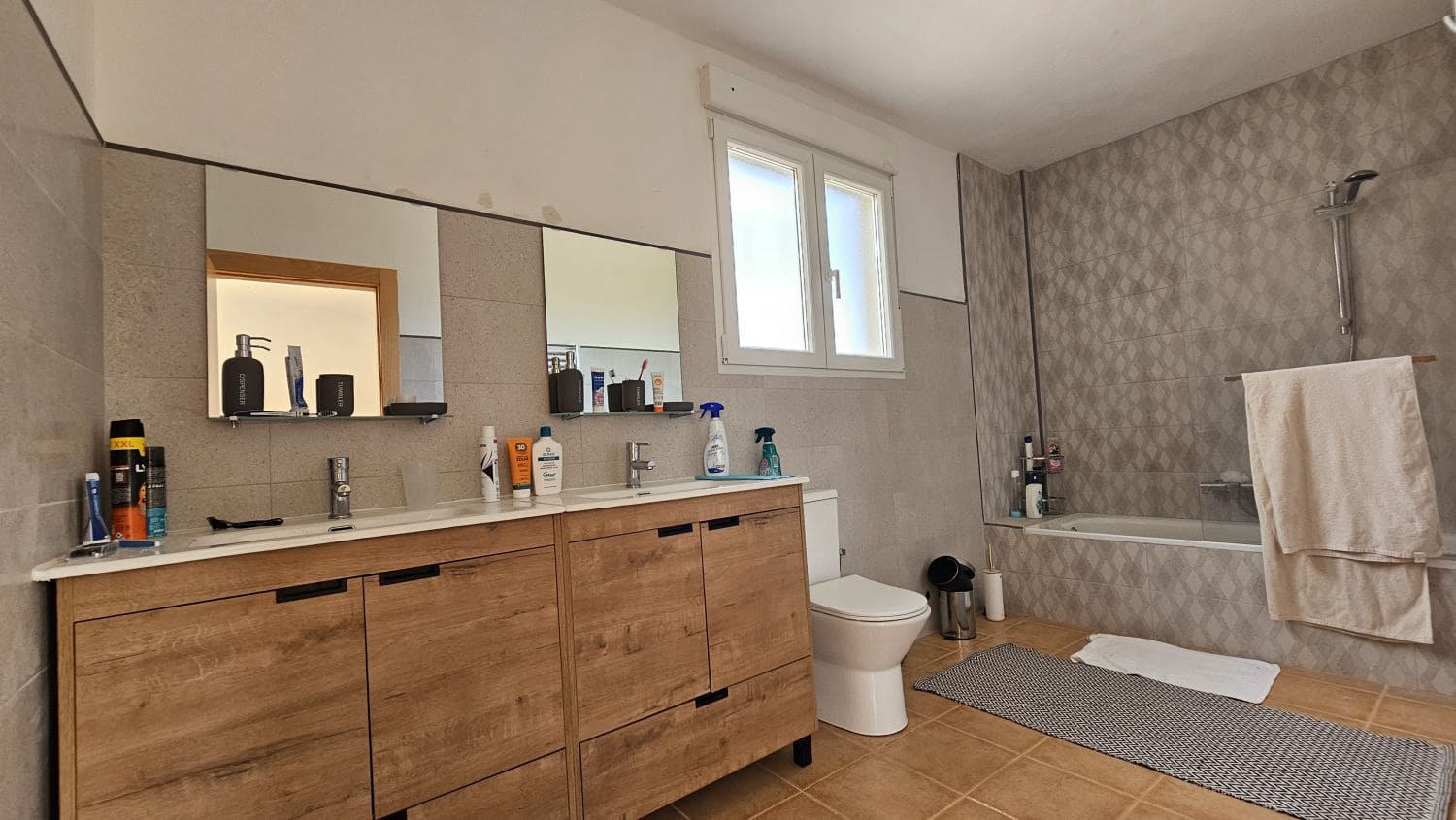 3 makuuhuone Maalaistalo myytävänä paikassa Velez-Rubio mukana 
autotalli - 385 000 € (Ref: 10020310)