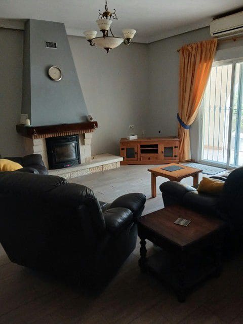 Chalet de 3 habitaciones en Arboleas en venta - 255.000 € (Ref: 10021225)