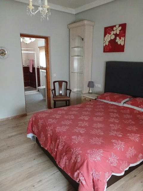 Chalet de 3 habitaciones en Arboleas en venta - 255.000 € (Ref: 10021225)
