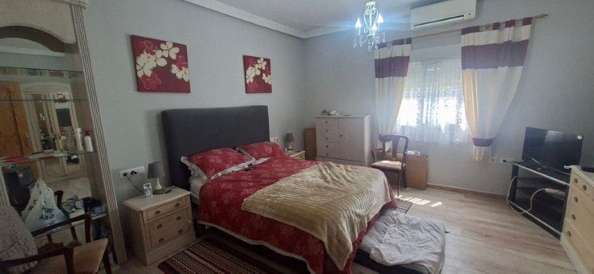 Chalet de 3 habitaciones en Arboleas en venta - 255.000 € (Ref: 10021225)