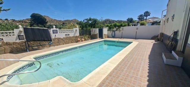 Chalet de 3 habitaciones en Arboleas en venta - 255.000 € (Ref: 10021225)