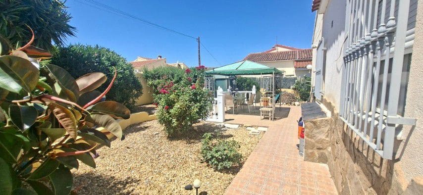 Chalet de 3 habitaciones en Arboleas en venta - 255.000 € (Ref: 10021225)