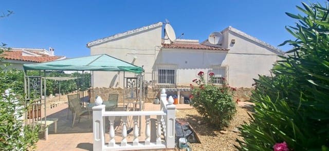 Chalet de 3 habitaciones en Arboleas en venta - 255.000 € (Ref: 10021225)