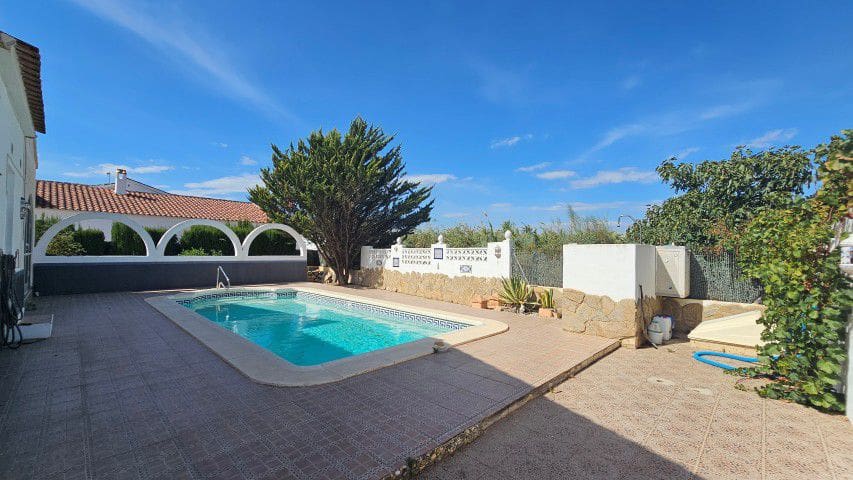 3 soveværelse Villa til salg i Arboleas med swimmingpool garage - € 215.000 (Ref: 10021225)