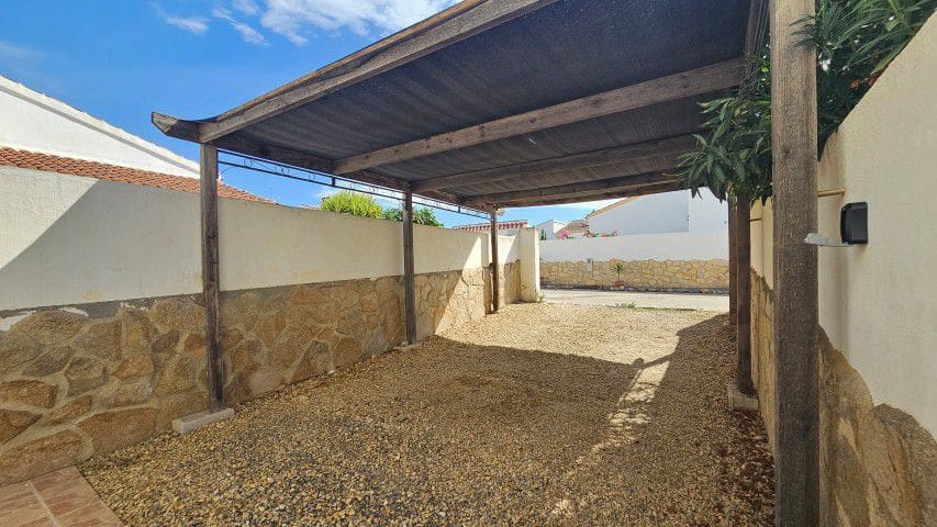3 soveværelse Villa til salg i Arboleas med swimmingpool garage - € 215.000 (Ref: 10021225)