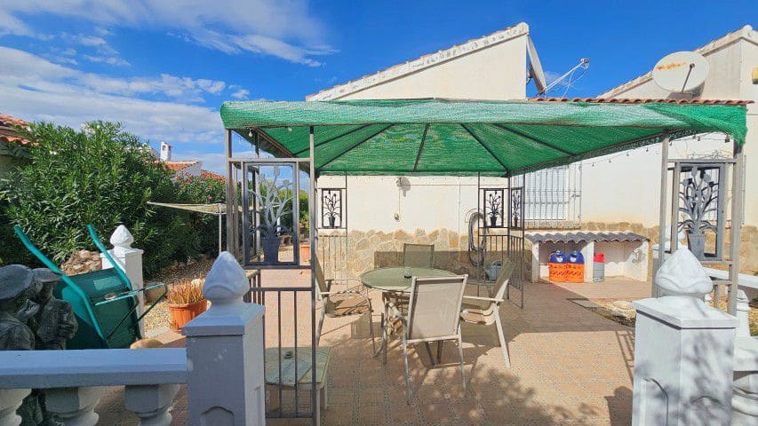 3 soveværelse Villa til salg i Arboleas med swimmingpool garage - € 215.000 (Ref: 10021225)
