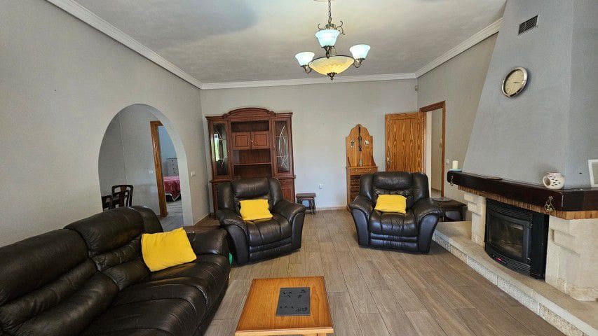 3 soveværelse Villa til salg i Arboleas med swimmingpool garage - € 215.000 (Ref: 10021225)