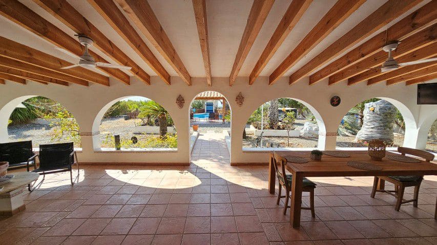5 sovrum Finca/Hus på landet till salu i Huercal-Overa med garage - 485 000 € (Ref: 10029208)
