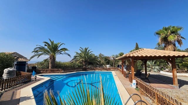 Finca/Casa Rural de 5 habitaciones en Huércal-Overa en venta con garaje - 485.000 € (Ref: 10029208)