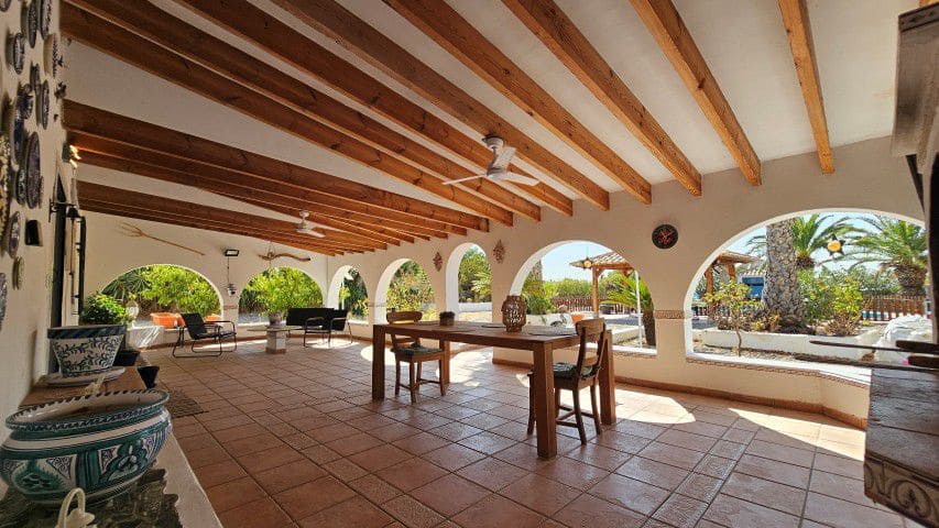 5 sovrum Finca/Hus på landet till salu i Huercal-Overa med garage - 485 000 € (Ref: 10029208)