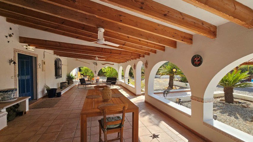 5 sovrum Finca/Hus på landet till salu i Huercal-Overa med garage - 485 000 € (Ref: 10029208)