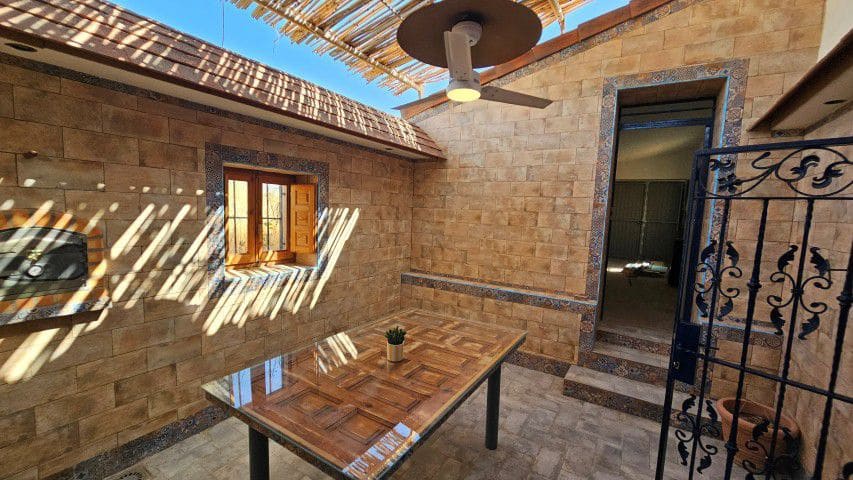 5 sovrum Finca/Hus på landet till salu i Huercal-Overa med garage - 485 000 € (Ref: 10029208)