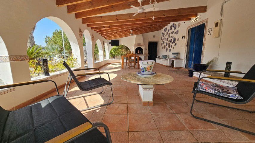 5 sovrum Finca/Hus på landet till salu i Huercal-Overa med garage - 485 000 € (Ref: 10029208)