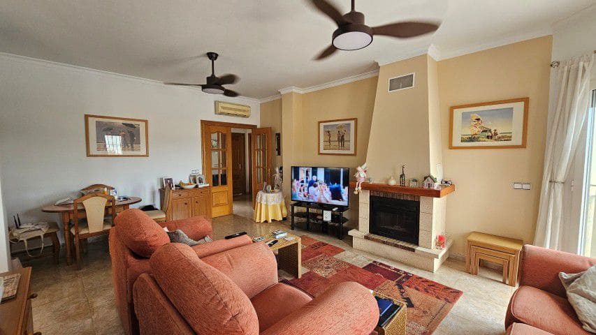 3 slaapkamer Villa te koop in La Piedra Amarilla - € 239.950 (Ref: 10089131)
