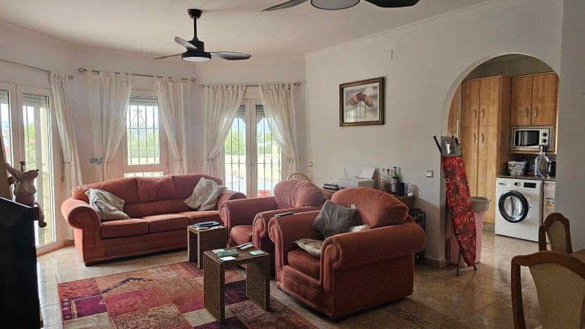 3 slaapkamer Villa te koop in La Piedra Amarilla - € 239.950 (Ref: 10089131)
