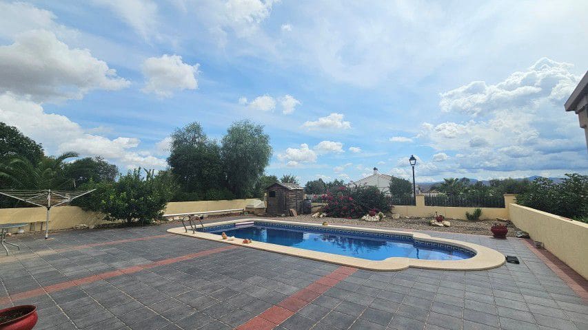 3 slaapkamer Villa te koop in La Piedra Amarilla - € 239.950 (Ref: 10089131)