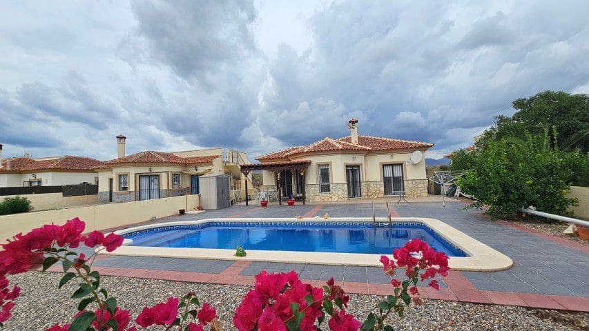 3 slaapkamer Villa te koop in La Piedra Amarilla - € 239.950 (Ref: 10089131)