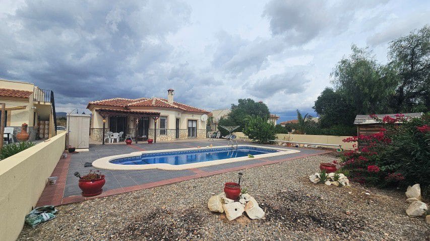 3 slaapkamer Villa te koop in La Piedra Amarilla - € 239.950 (Ref: 10089131)