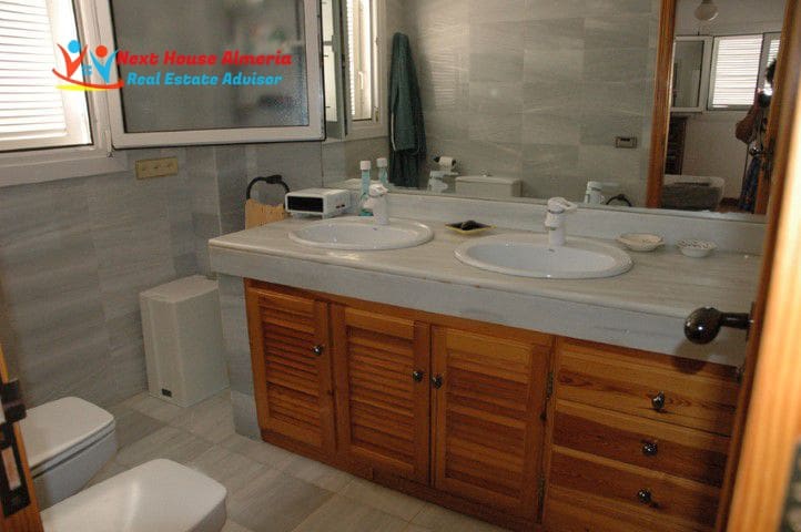 4 bedroom Villa for sale in Mojacar - € 499,000 (Ref: 5121630)