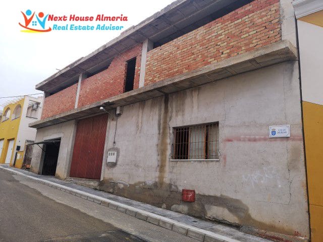 Företag till salu i Fines med garage - 89 995 € (Ref: 5121667)