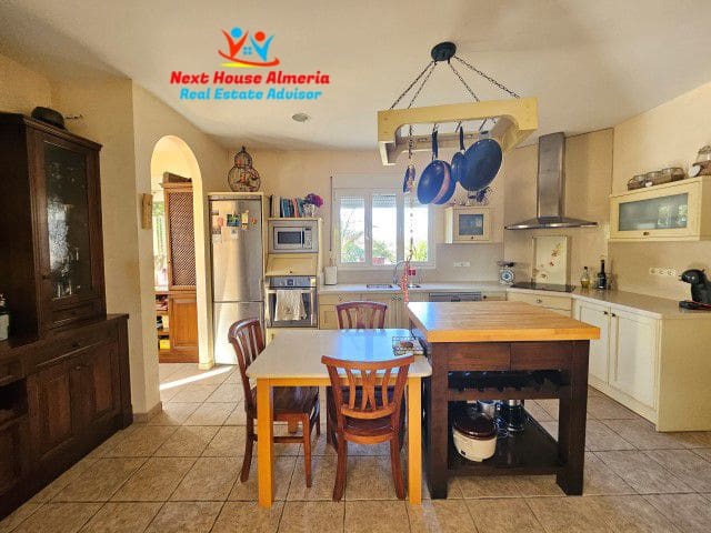 4 soveværelse Villa til salg i Vera med garage - € 695.000 (Ref: 5555425)