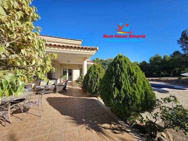 4 soveværelse Villa til salg i Vera med garage - € 695.000 (Ref: 5555425)