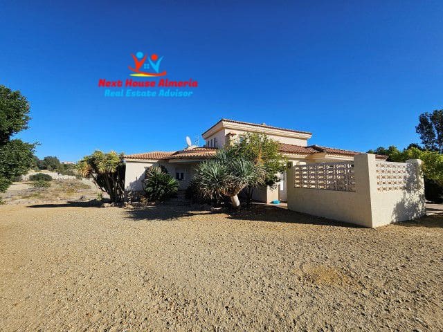 4 soveværelse Villa til salg i Vera med garage - € 695.000 (Ref: 5555425)