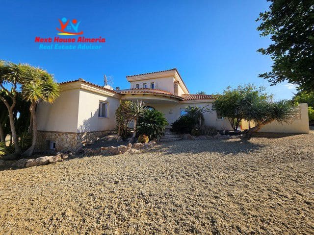 4 soveværelse Villa til salg i Vera med garage - € 695.000 (Ref: 5555425)