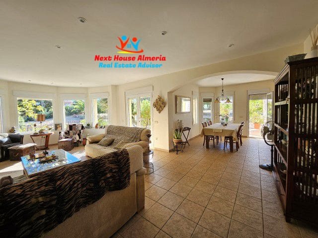 4 soveværelse Villa til salg i Vera med garage - € 695.000 (Ref: 5555425)