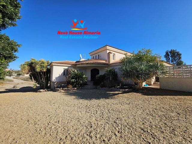 4 soveværelse Villa til salg i Vera med garage - € 695.000 (Ref: 5555425)