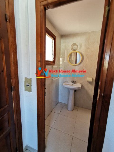 Business for sale in Los Gallardos - € 385,000 (Ref: 5883891)