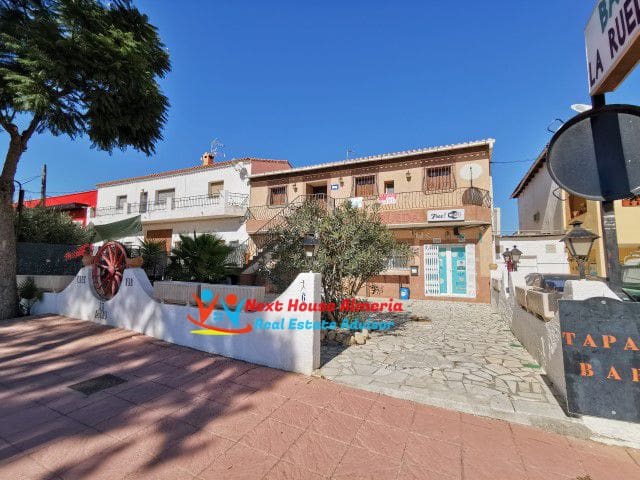 Business for sale in Los Gallardos - € 385,000 (Ref: 5883891)