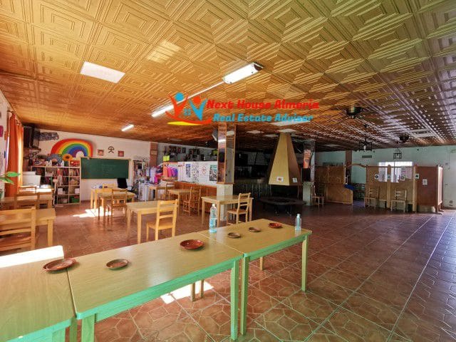 Business for sale in Los Gallardos - € 385,000 (Ref: 5883891)
