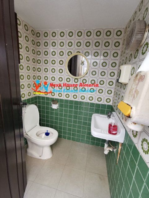 Business for sale in Los Gallardos - € 385,000 (Ref: 5883891)